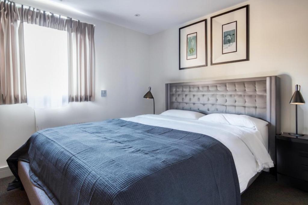 Amazing 2 Bedrooms Near Soho & Covent Garden * Londra